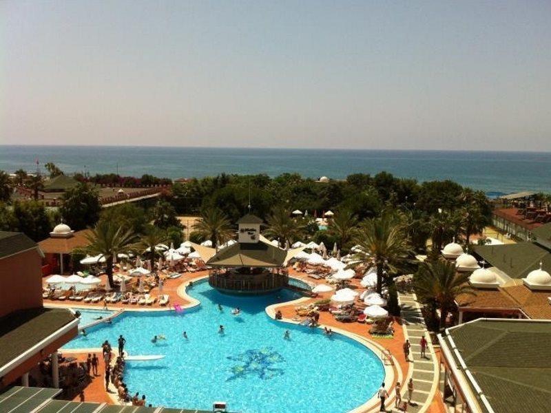 Insula Resort & Spa Konaklı Exterior foto