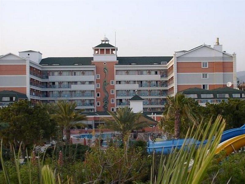 Insula Resort & Spa Konaklı Exterior foto